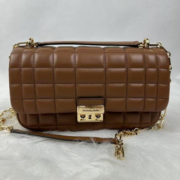 Michael Kors Tribeca Large Quilted Leather Shoulder/Crossbody Bag in Brown - Picture 1 of 9